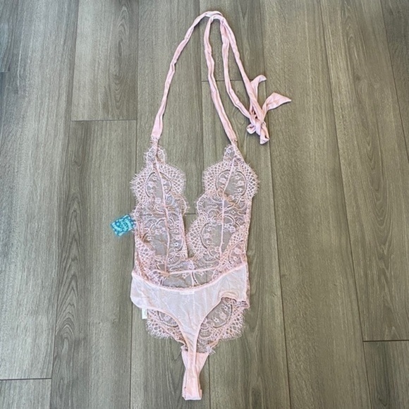 Free People Showoff Lace Bodysuit Ballet Combo Size Small - Picture 10 of 13